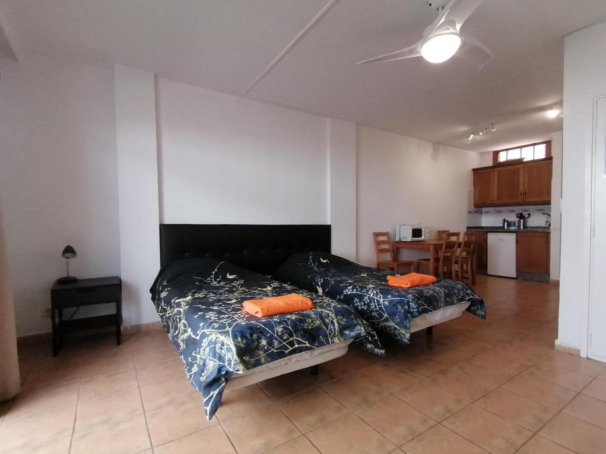 Studio In Parque Cattleya, Playa De Las Americas ภายนอก รูปภาพ